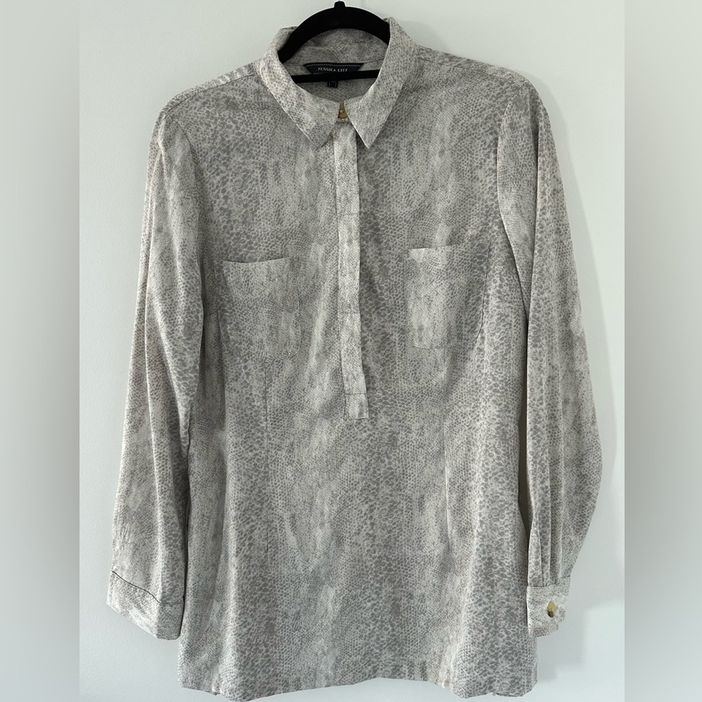 Women’s Shirt Yessica city snake pattern - Picture 4 of 5